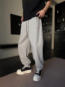 
Spring new style simple solid color straight leg casual pants Korean style casual all-match slim men's sports leggings