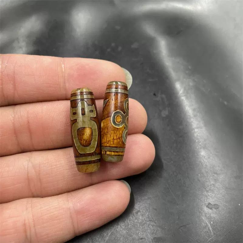 10*30毫米复古做旧财神天珠玛瑙勒子米珠五眼闪电老玛瑙筒珠