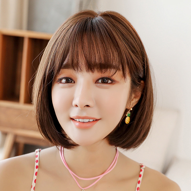 Korean Round Face Shoulder Length Straight Hair With Bangs Short