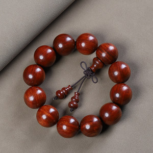 
Zambia small leaf red sandalwood Buddha beads bracelet blood sandalwood rosary beads high-secret old materials men and women bracelet seductive mahogany artwork