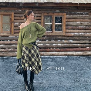
TCCW Retro Contrast Color Plaid Irregular Skirt Women's New Autumn Best U Versatile Slim A-Line Mid Skirt