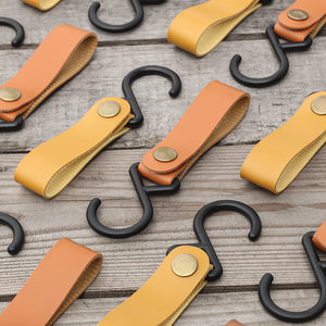 
Portable outdoor hook camping S-shaped leather storage hook keychain PU hook triangular storage rack hook