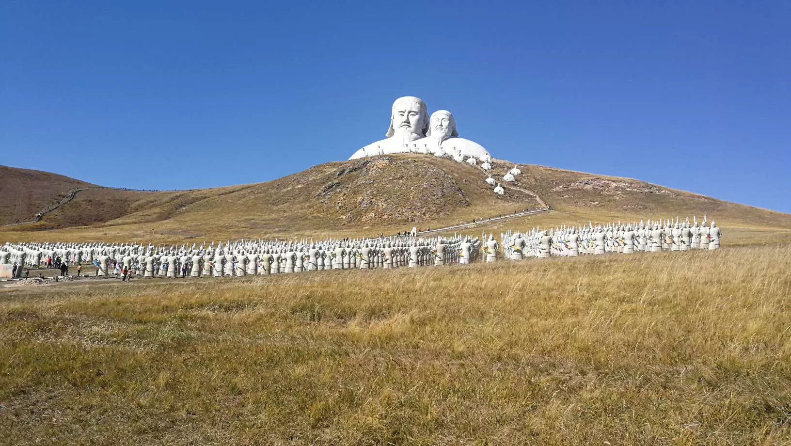 可汗山图片