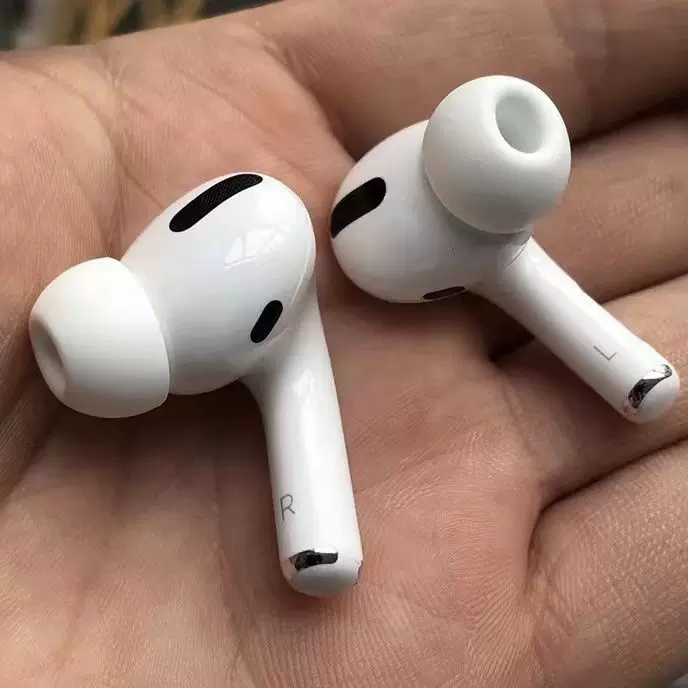 AirPods Pro 第2世代 左 R 左耳 左側 左耳のみ A2700 イヤホン 