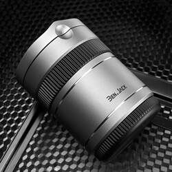 High-End Car Ashtray with Metal Windproof Cover and Led Light, Dual-Use for Car and Home, Personalized Creative Car Accessories