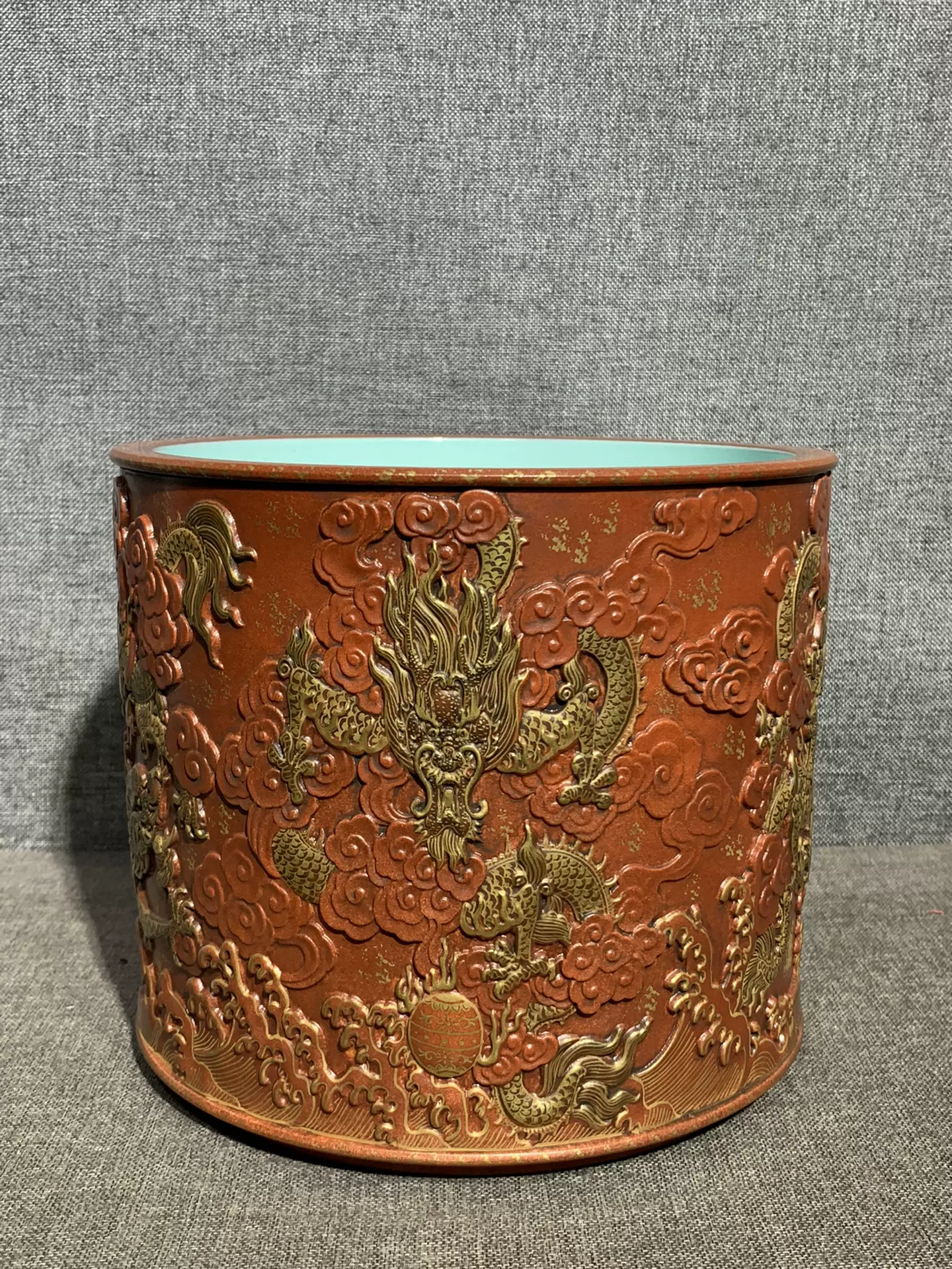 中国古董，飾り皿　 龍　虎　，古銅製，銘文あり 中国古董，飾り皿 龍 虎 ，古銅製，銘文あり