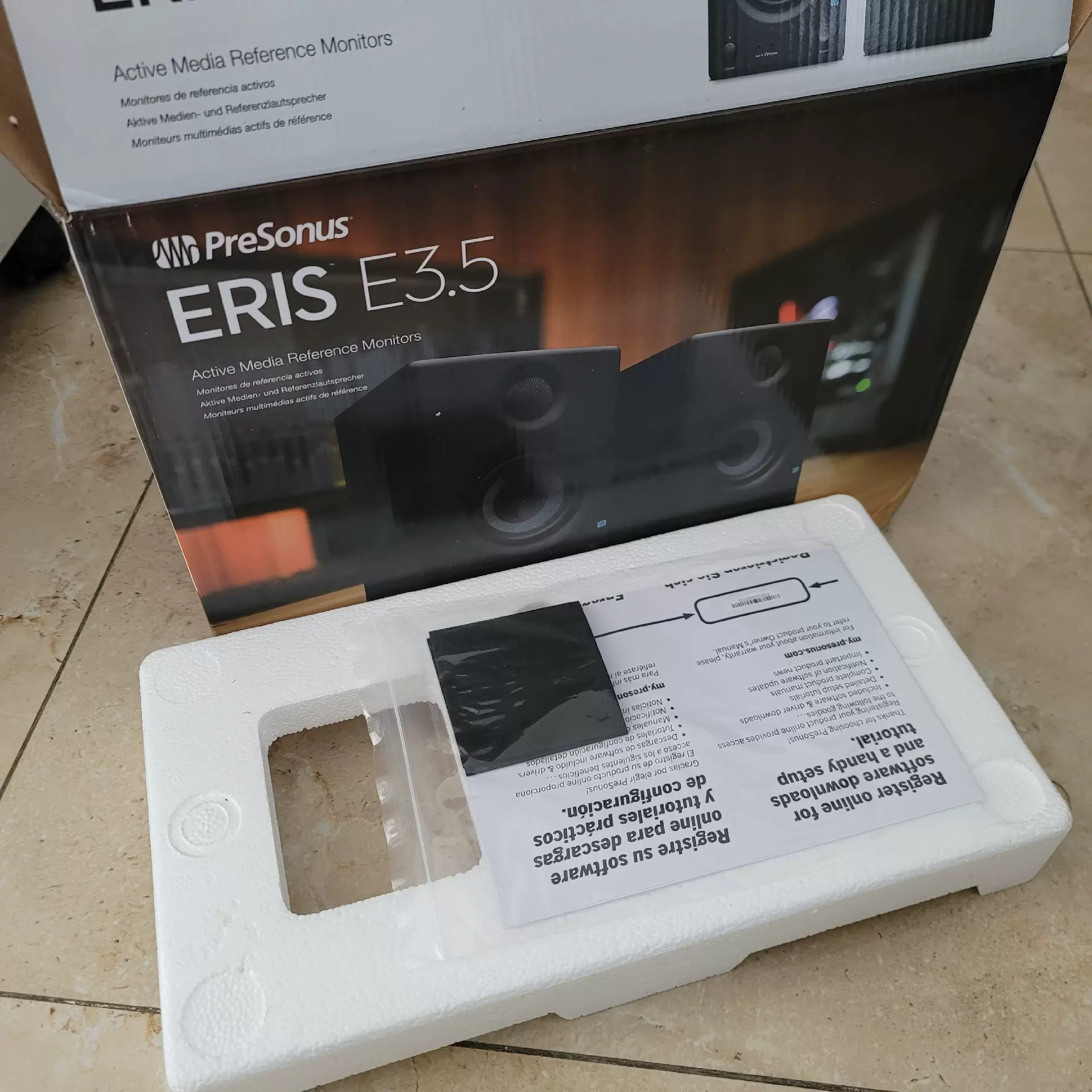 買得 Presonus 美品 E3.5 Eris スピーカー - fishtowndistrict.com