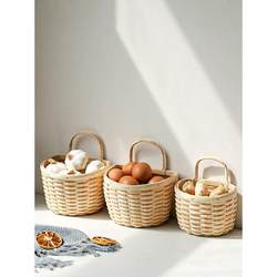 Storage hanging basket kitchen wall hanging ginger and garlic basket rattan basket with onion, ginger and garlic head storage basket