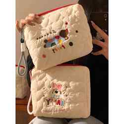 Japanese Imported Cute Dog-Shaped Portable Makeup Bag, Large Capacity Skincare and Brush Storage Bag, Travel Toiletry Bag