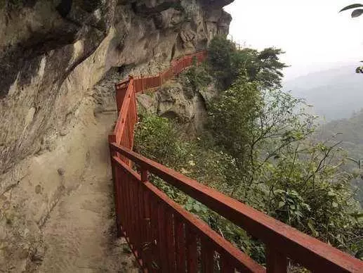 龙骨寨风景区图片