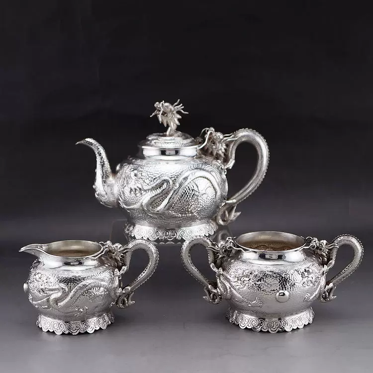 中国回流古董银器涂茂兴款纯银锤碟双龙戏珠茶壶茶具三件套装-Taobao
