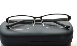 Ultra -light glasses frame men's metal half -frame TR mirror legs Korean version of the finished product close -up glasses pure titanium free shipping
