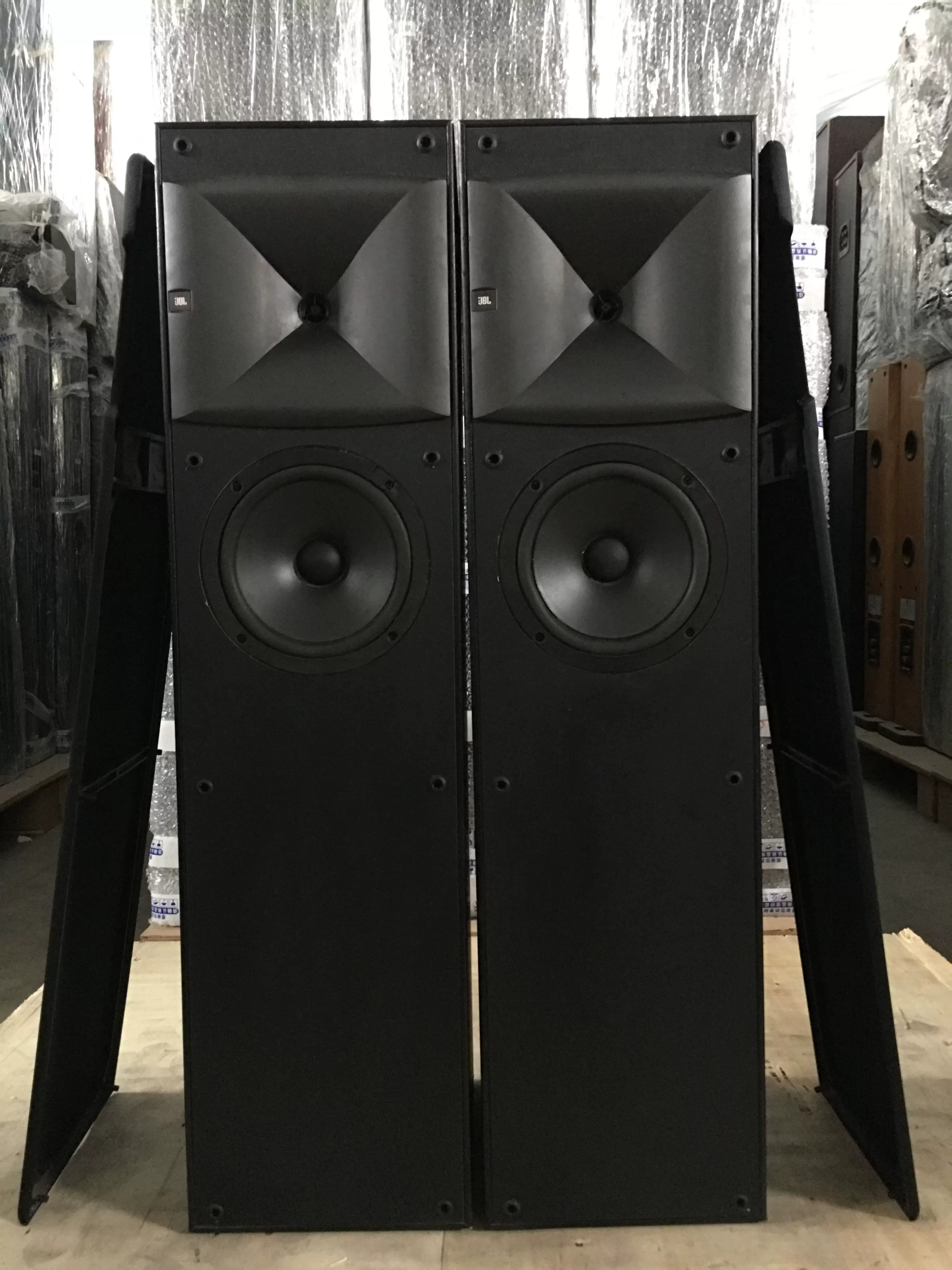 Jbl best sale hls 615