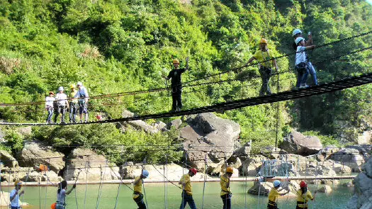 九鲤溪峡谷运动乐园图片