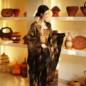 
Chengyu Haute Couture [Xuanmo] new Chinese style high-quality ebony dark brown silk brocade sprinkled with gold dark pattern windbreaker jacket