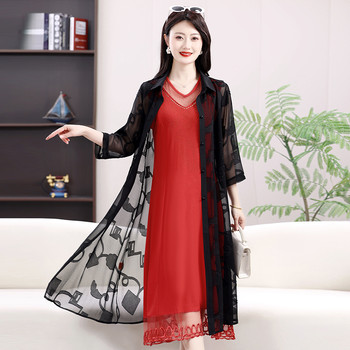 
Summer mid-sleeved internet celebrity mother wearing sun protection