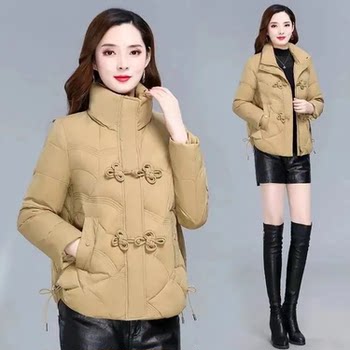 
Short cotton jacket 2025 new winter clothing for women, fashionable and stylish mother's clothing, stand-up collar, versatile thickened cotton jacket
