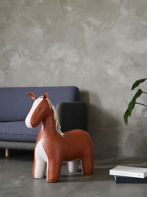 Taiwan ZUNY Super Large leather home decoration giraffe elephant hippocampus bull dog lion orangutan tiger
