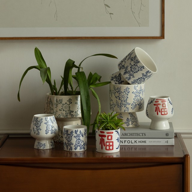 Blue and white porcelain pattern butterfly orchid ceramic flower pot Chinese style interior decoration retro porcelain green plant flower universal pot