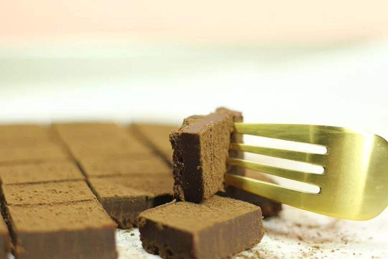 夹心巧克力，爱心制作美食(图1)