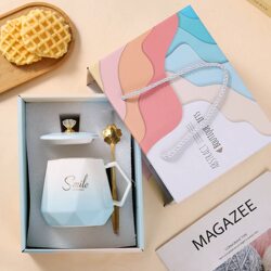 Mug with Lid and Spoon, Warm Cup Gift Box, Ceramic Cup, Women's Day Gift, Graduation Gift for Classmates and Teachers
