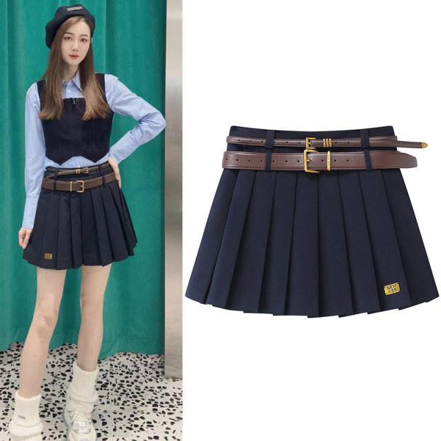 Meng Jia's same style pleated skirt 2024 winter new miu style college style double belt skirt high waist short skirt for women