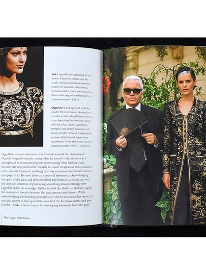 シャネル：スタイルの小さな本