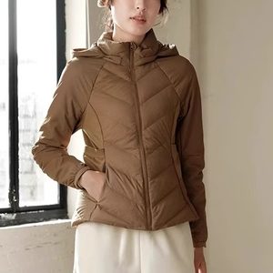 
2025 New Winter Ant Wrinkle 90 White Goose Down Down Jacket Women's Short Stand Collar Hooded Slim Fit Warm Jacket