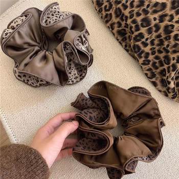 
Leopard print satin large intestine hair tie ~ four layers of extra large high-end ball hair rope ponytail hair headband for women