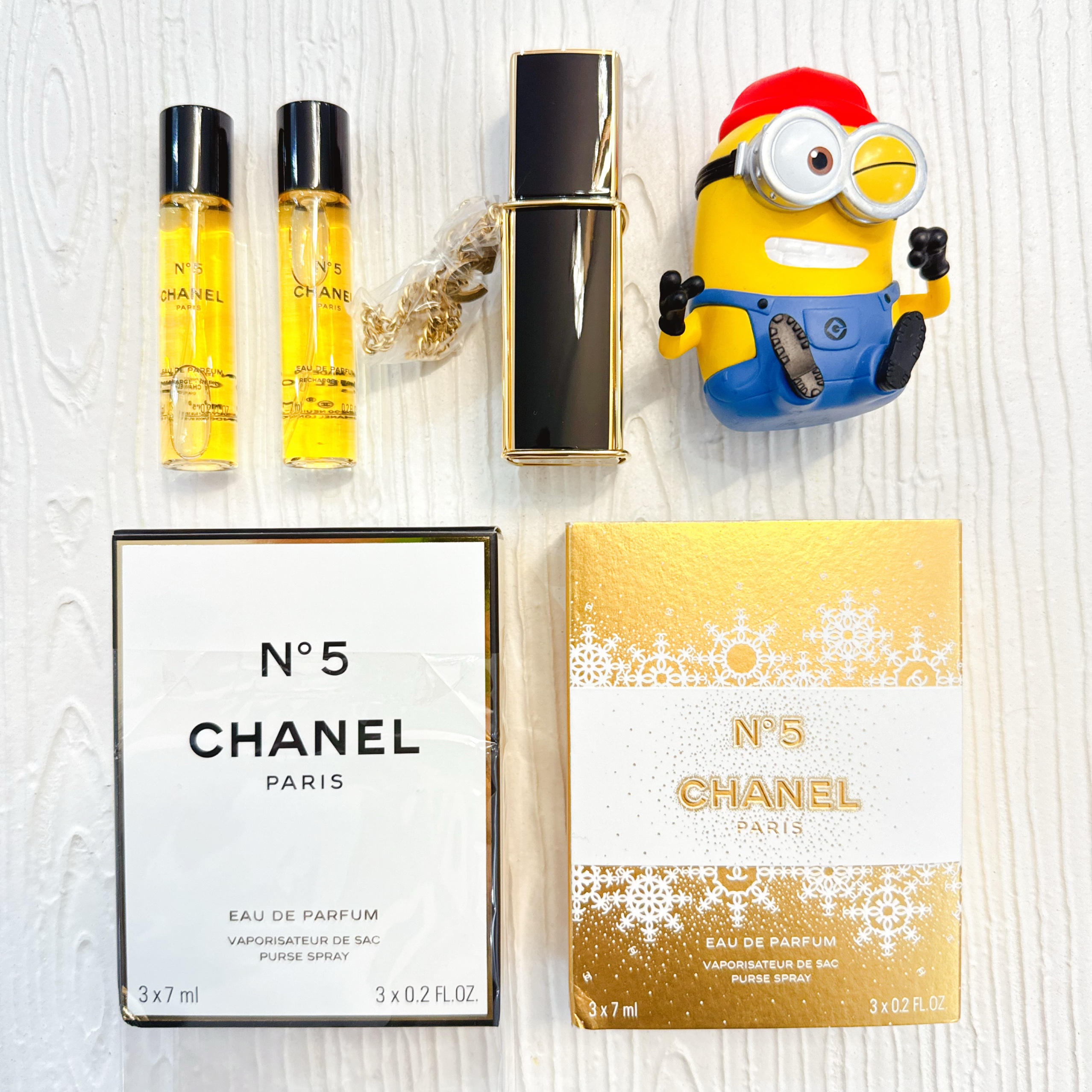 В дополнение к моде, Chanel также в 1921 году выпу