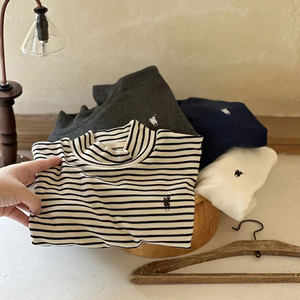 
Children's half-high neck base shirt for men 2023 autumn and winter new children's T-shirt long-sleeved baby striped winter clothes for women
