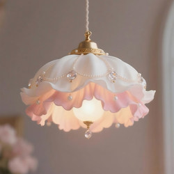 Pearl Chandelier French Princess Style Children's Room Romantic and Warm Decorative Lamp Gradient Pink Design Creative Bedroom Lamp