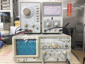 
Audio test three-piece set two-pass analog oscilloscope 20M low-frequency audio generator two-pin two-pass millivolt meter