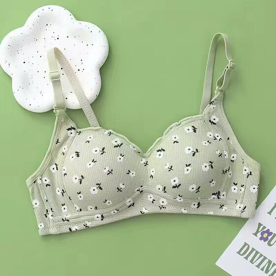 
Girls bra thin summer no rims underwear students junior high school female high school students small chest push-up anti-sagging bra