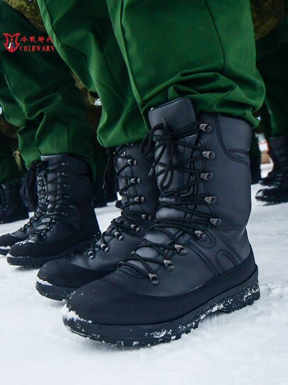 Cold War Era Russian VKBO Tactical Winter Boots