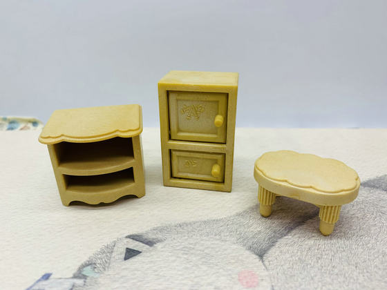 Mini Guojia Home Food and Play Forest Home Furniture Loose Parts Double Door Small Cabinet Light Color Furniture Set