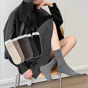 
2022 Spring and Autumn New Retro Combed Cotton Morandi Color Japanese Style Pile Socks Mid-Tube Socks Women's Ice Socks