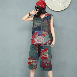 Niche Retro Artistic Plaid Vintage Fabric Patchwork Floral Hooded Vest and Cropped Pants Two-Piece Set for Women Summer Outfit