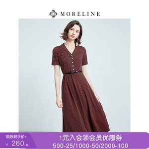 
The same V-neck polka dot print dress from Mulan Mall for summer, new high-waist slim A-line skirt, mid-length