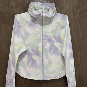 
Anta authentic summer UPF50+ knitted sun protection sports jacket for women loose hooded top 162427710