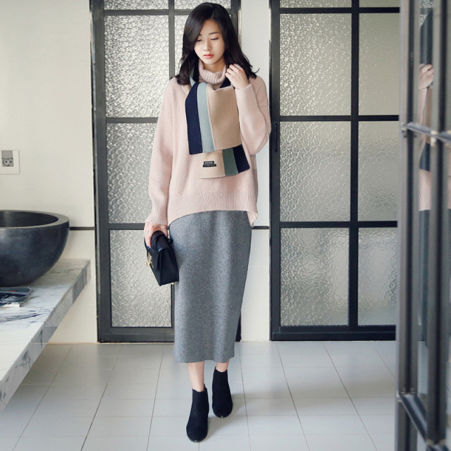 Yu Qingyan 2025 autumn and winter pocket skirt low waist rear slit wool skirt straight one-step skirt literary long skirt