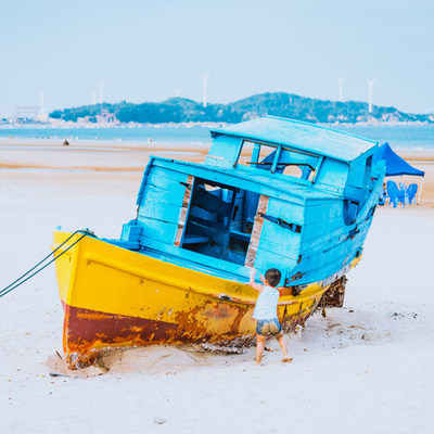 六鳌翡翠湾+白塘湾+生蚝无限吃+自助烧烤+篝火海鲜大礼包二日游