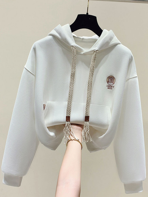 Hooded short sweatshirt for women in spring and autumn 2025 new loose and fashionable fashionable cartoon embroidered small top
