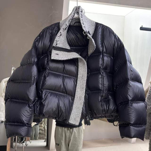 Designed knitted small down jacket warm women's short winter new woolen collar bread coat thickened jacket European goods