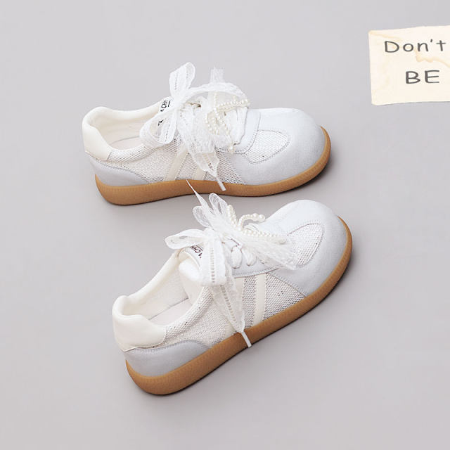 Wide foot large size women's shoes 41-43 summer new single shoes 2025 extra large casual fashion trend mesh white shoes
