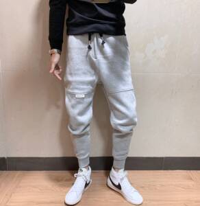 Harun pants men's letters, sanitary pants, nine -point slim -fitting gray sports pants, men's foot embroidered wild leisure pants