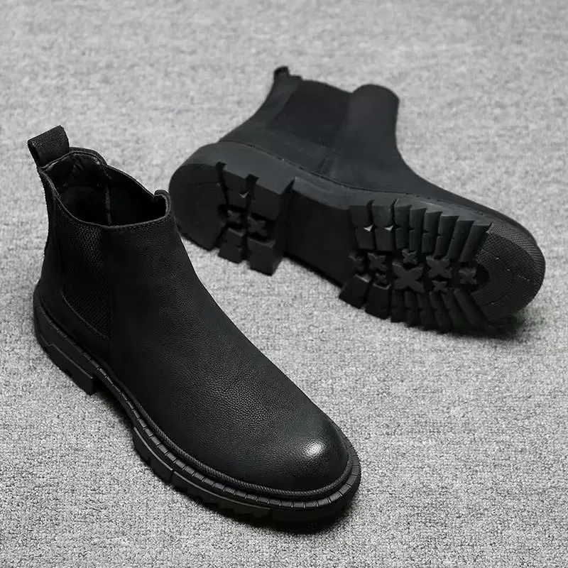 新款高筒男靴马丁靴英伦尖头男士皮靴潮靴牛仔靴时尚长筒系带马靴-Taobao