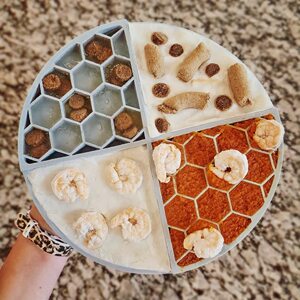 
Pet silicone slow food bowl cat dog licking pad plump decompression toy anti-choking food grade licking pad