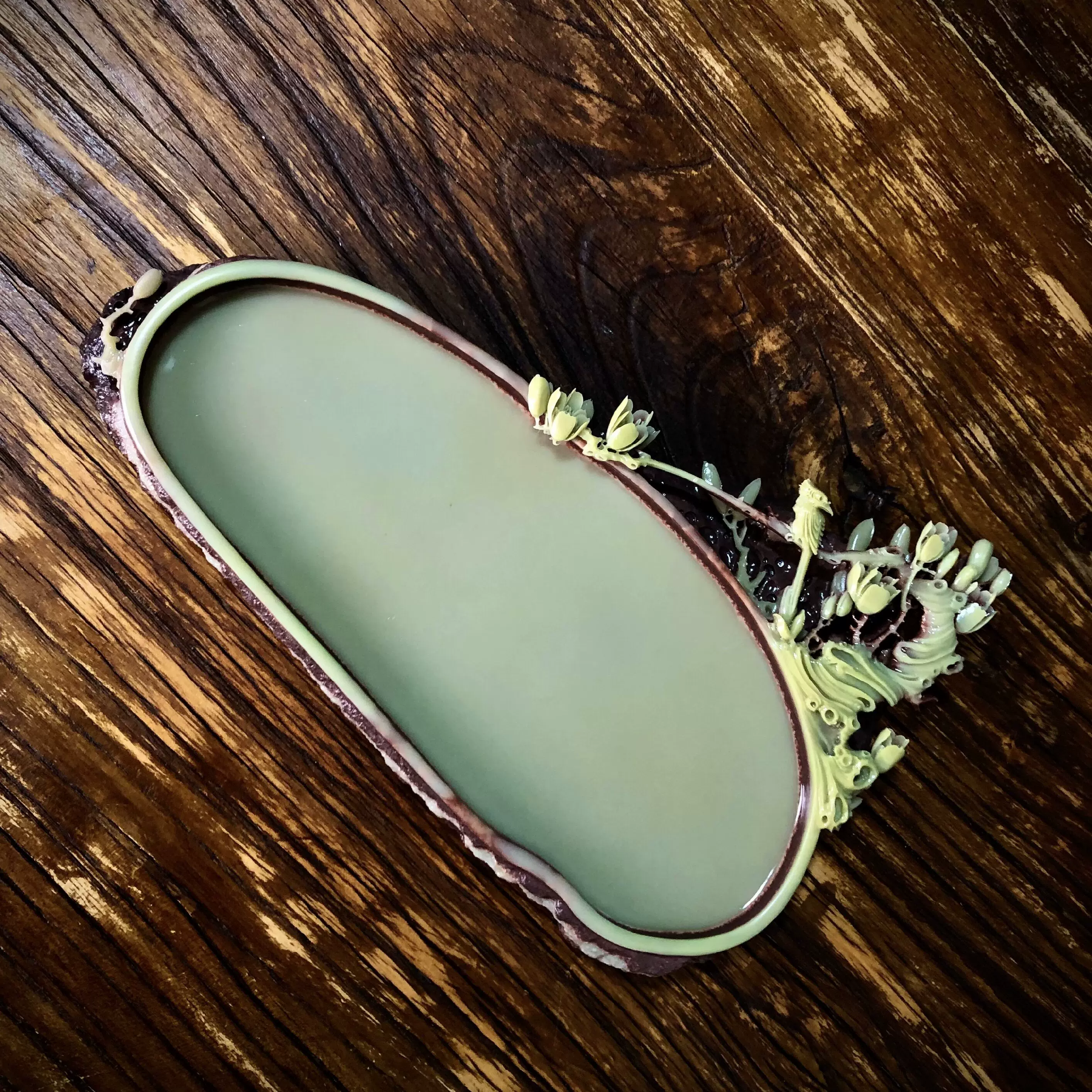 【名硯龍鳳戯珠】手工精彫刻貴州梵净山紫袍玉带石名硯蓋の玉が透かし鏤空定価20万円 新古美術 玄清堂 | 厳選された美術品を世界遺産「石見銀山」が