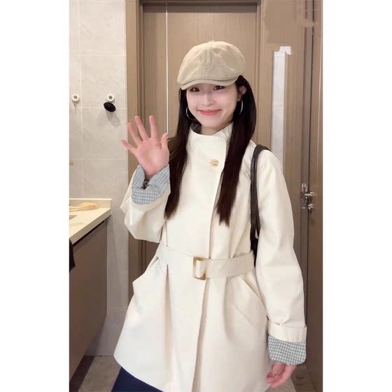 
Temperament Casual Stand Collar Short Windbreaker Jacket Women's 2025 New Style Ladies Super Good-looking Thin Style Small British Style